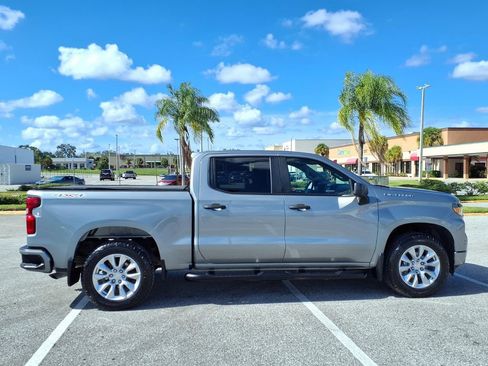 Used 2024 Chevrolet Silverado 1500 Custom AWD/4WD image 8