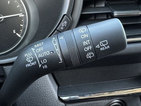 Used 2025 MAZDA CX-30 AWD 2.5 S w/ Premium Package image 25