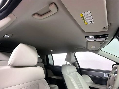 Certified 2026 Hyundai Santa Fe SEL AWD/4WD image 22