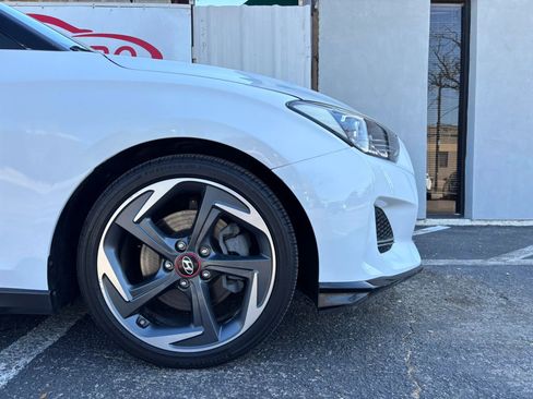 Used 2019 Hyundai Veloster Turbo Ultimate image 13