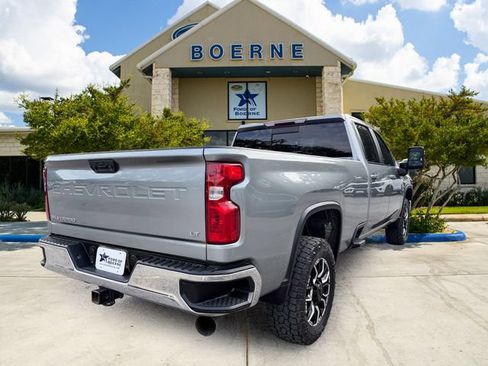 Used 2024 Chevrolet Silverado 3500 LT w/ Convenience Package AWD/4WD image 6