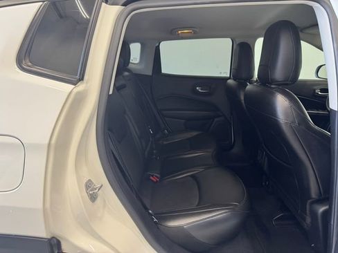 Used 2020 Jeep Compass Latitude image 19