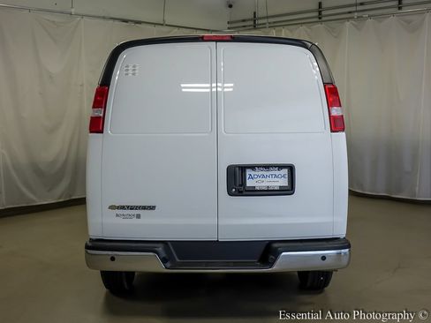 New 2026 Chevrolet Express 2500 Extended w/ Driver Convenience Package RWD image 6