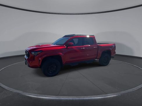 Certified 2024 Toyota Tacoma TRD Sport image 4