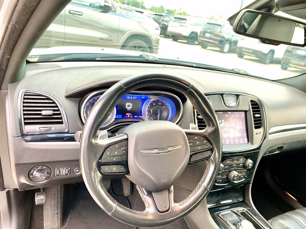 Used 2021 Chrysler 300 S RWD image 13