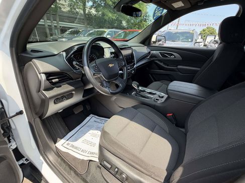 Certified 2023 Chevrolet Traverse LT AWD/4WD image 12