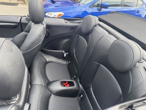 Used 2019 MINI Cooper S FWD image 16