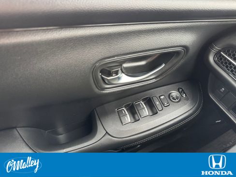 Certified 2023 Honda HR-V EX-L image 19