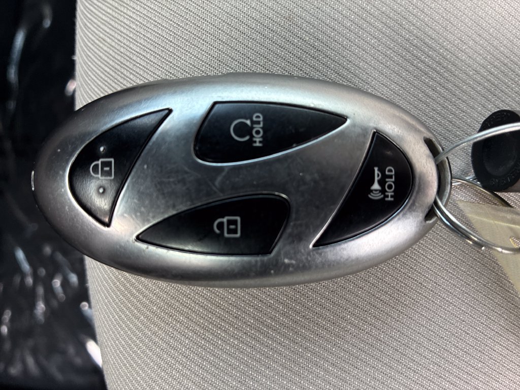 Used 2025 Hyundai Tucson SEL AWD/4WD image 16