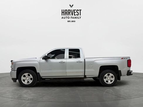 Used 2018 Chevrolet Silverado 1500 LT w/ All Star Edition image 2