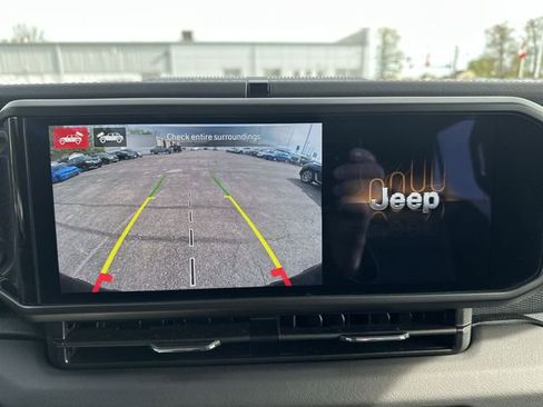 Used 2025 Jeep Wrangler Unlimited Rubicon 392 AWD/4WD image 26