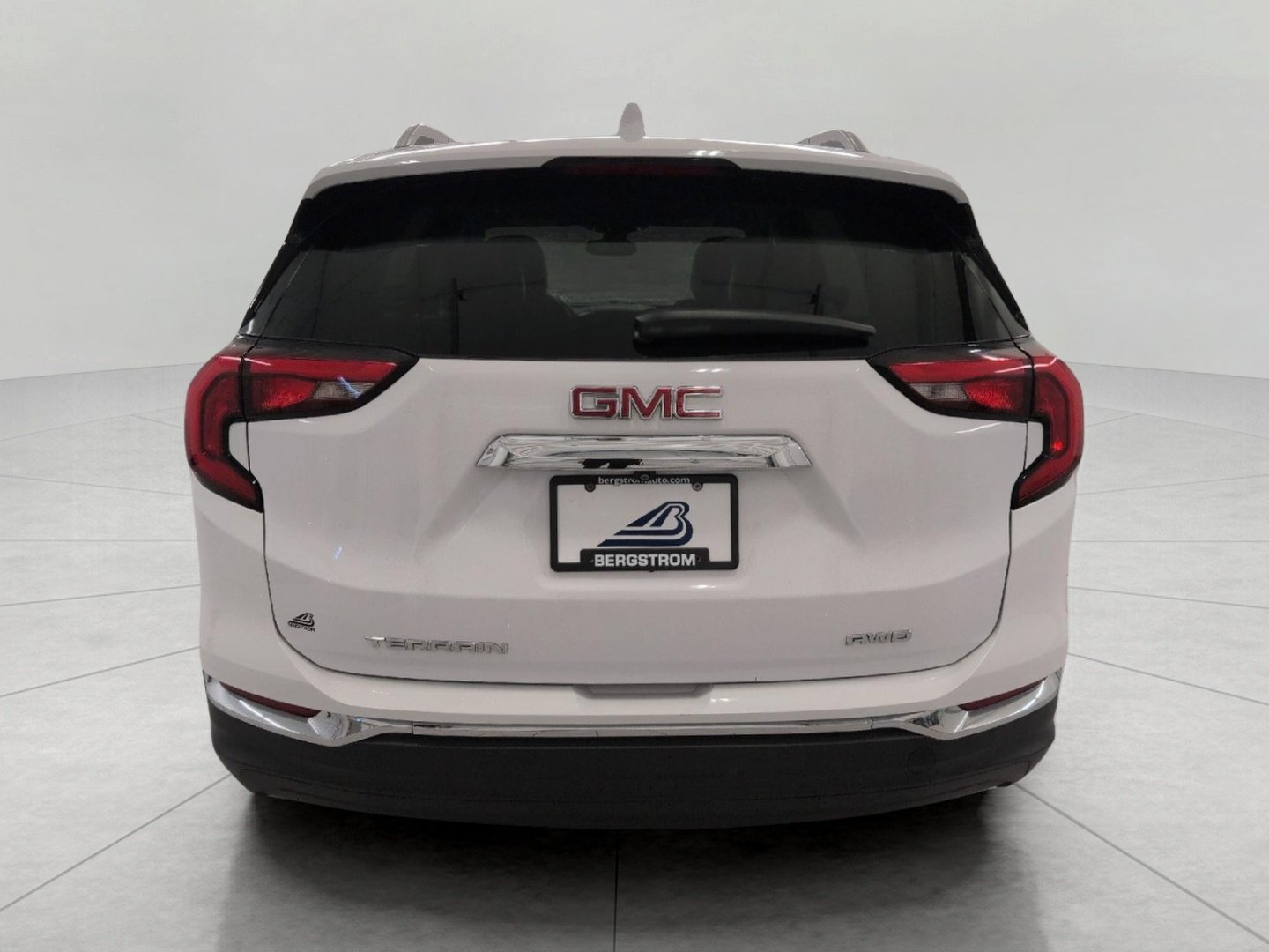 Used 2021 GMC Terrain SLT w/ Infotainment Package II AWD/4WD image 24