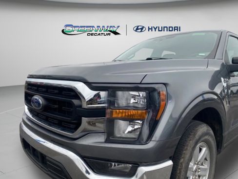 Used 2023 Ford F150 XLT image 13