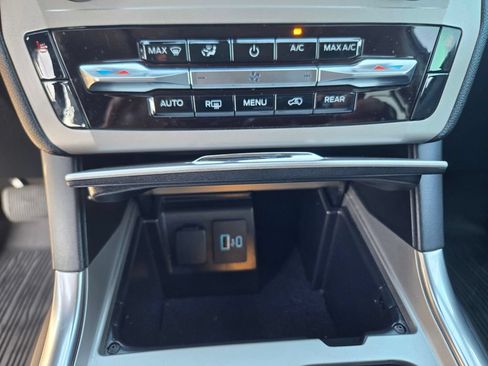 Used 2023 Ford Explorer XLT w/ Equipment Group 202A AWD/4WD image 20