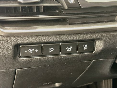 Used 2025 Kia Telluride S AWD/4WD image 17