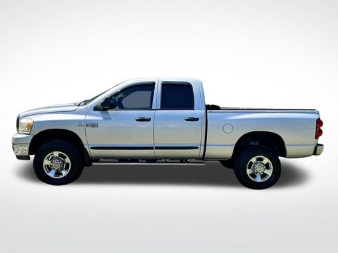 Used 2007 Dodge Ram 2500 Truck SLT AWD/4WD image 8