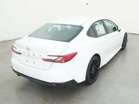 New 2026 Toyota Camry SE image 41