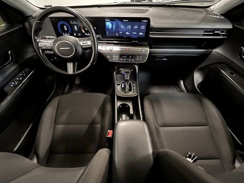 Used 2024 Hyundai Kona SEL image 17