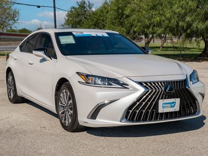 Used 2022 Lexus ES 350