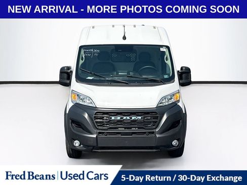 Used 2024 RAM ProMaster 3500 w/ Safety Group FWD image 2