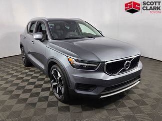 Used 2019 Volvo XC40 T5 Momentum AWD/4WD video 1