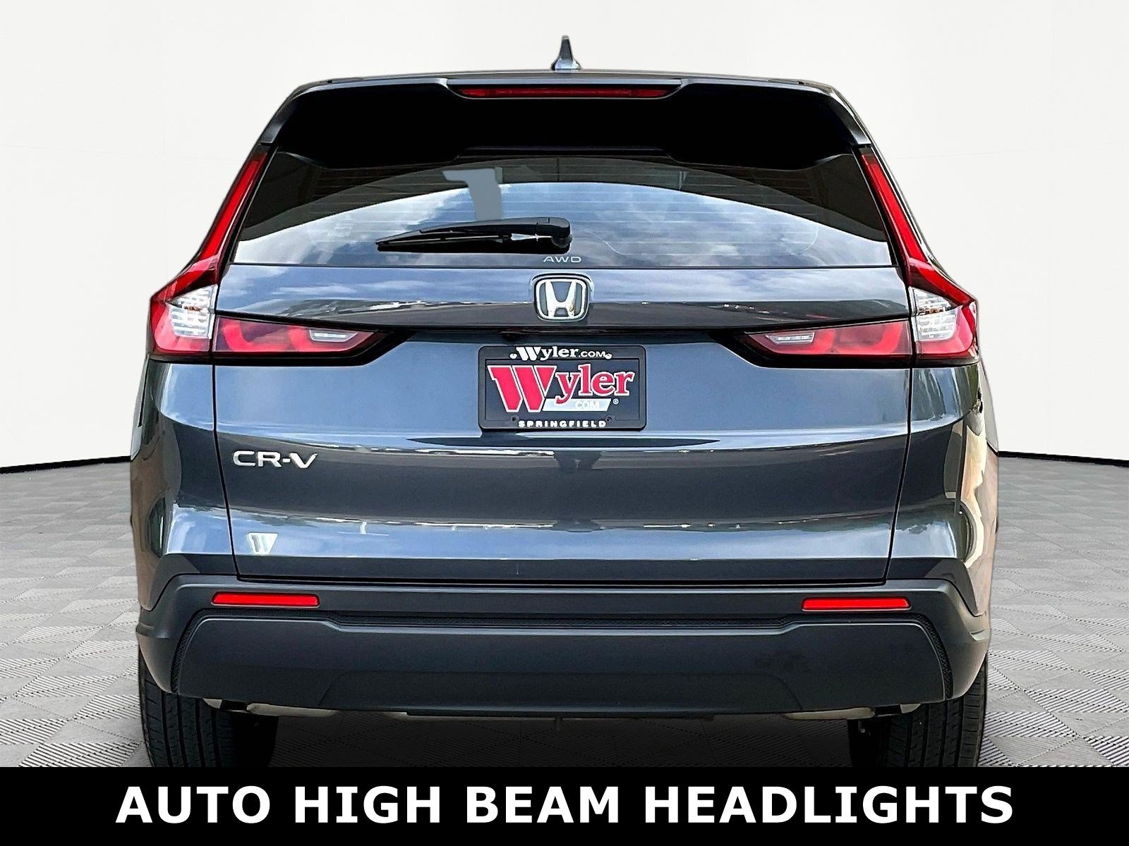 Used 2024 Honda CR-V LX image 5
