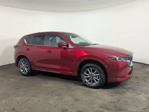 Used 2024 MAZDA CX-5 AWD 2.5 S w/ Preferred Package image 2