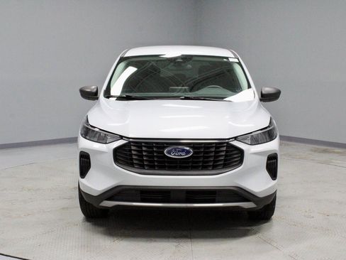 Certified 2025 Ford Escape Active image 5