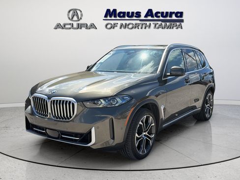 Used 2024 BMW X5 sDrive40i w/ Premium Package RWD image 5