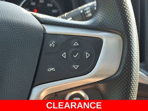 Used 2024 GMC Terrain SLE AWD/4WD image 22