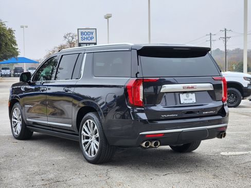 Certified 2023 GMC Yukon XL Denali w/ Denali Reserve Package image 5