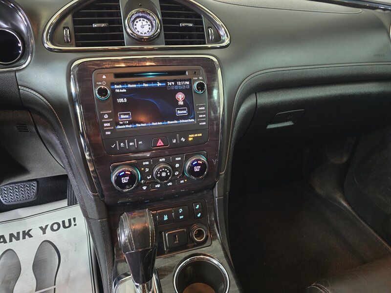 Used 2017 Buick Enclave Leather AWD/4WD image 31