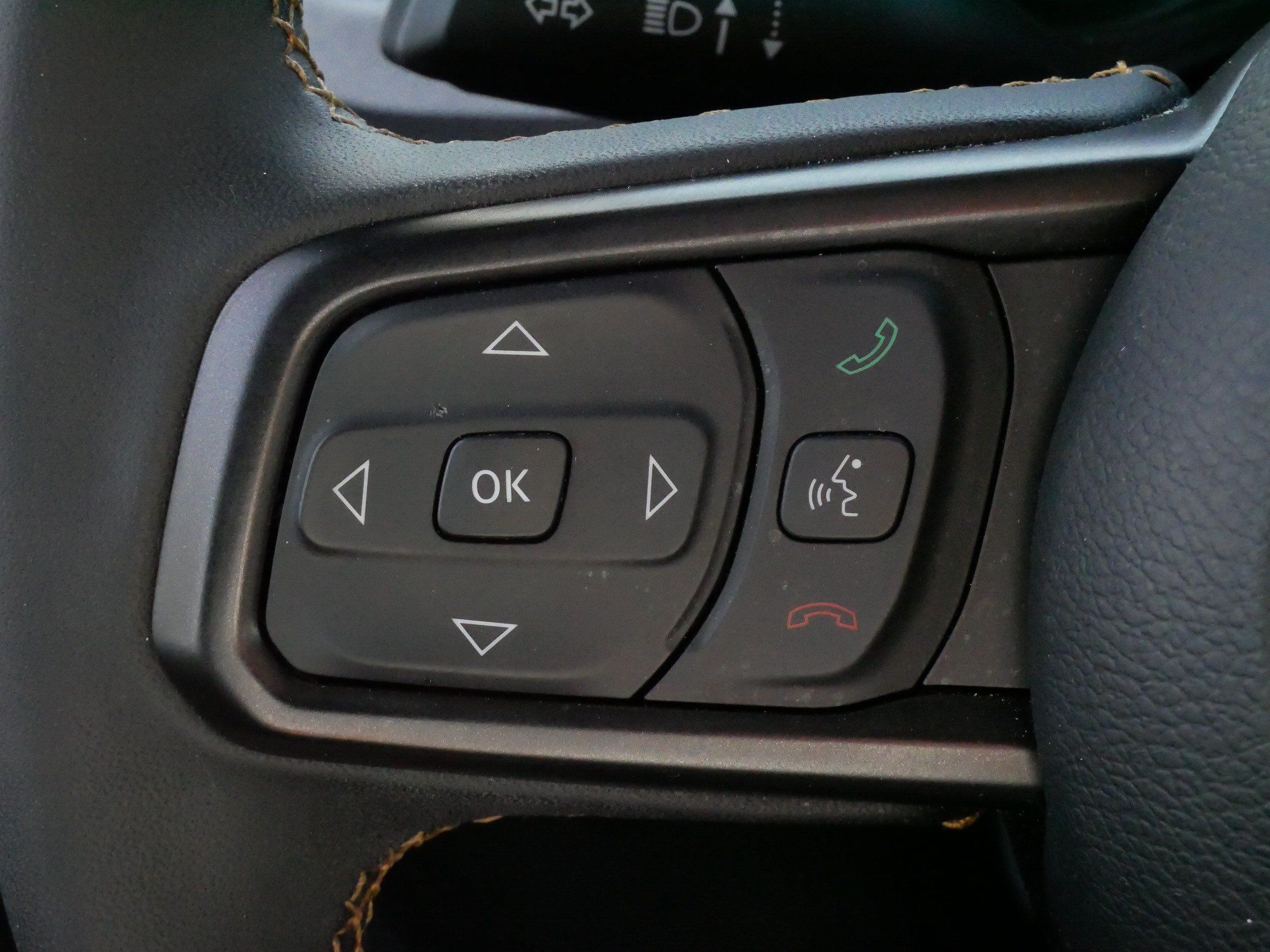 Used 2025 Jeep Gladiator Sport AWD/4WD image 26