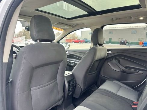 Used 2018 Ford Escape SE image 21
