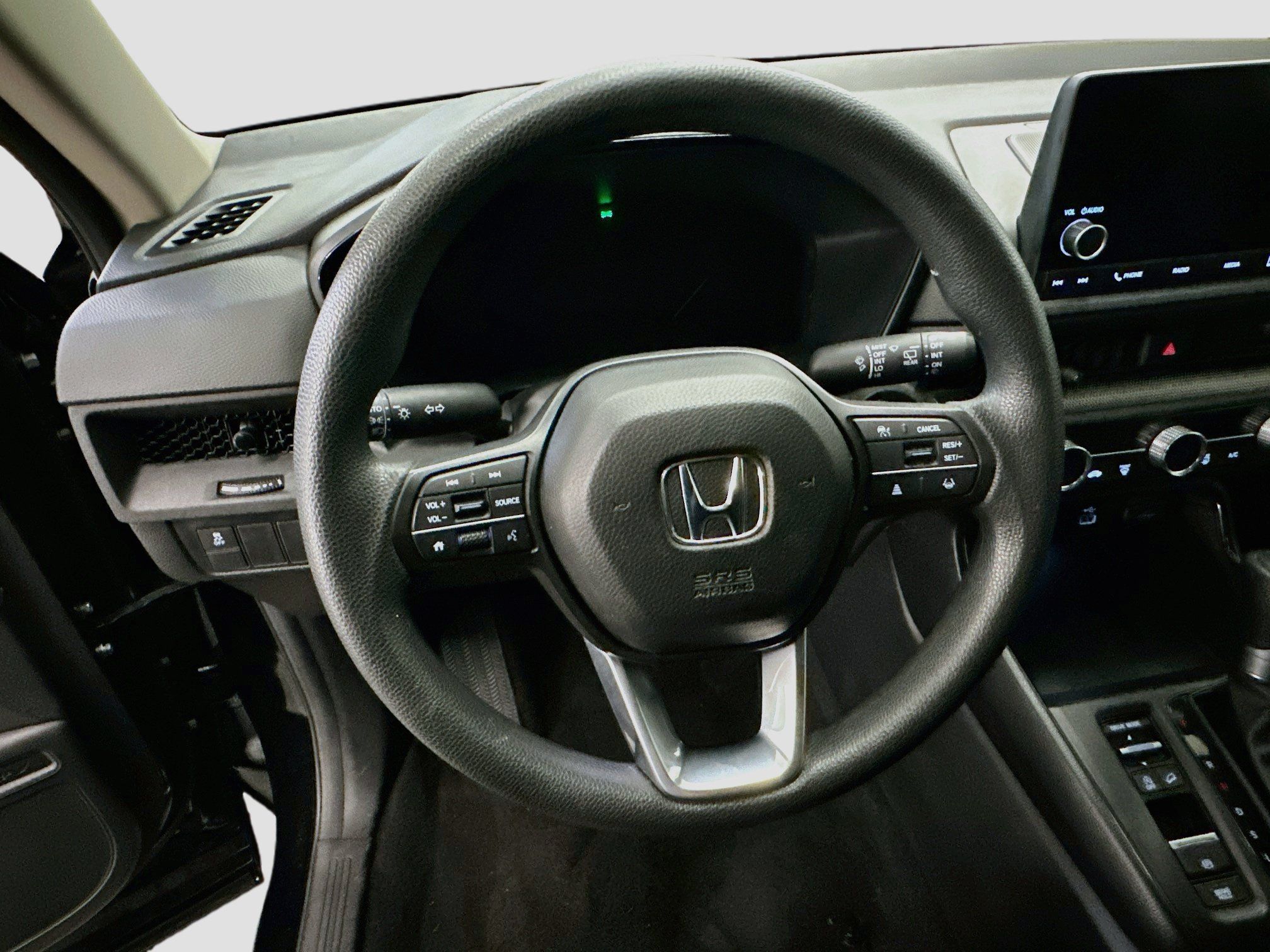 Used 2025 Honda CR-V LX image 18