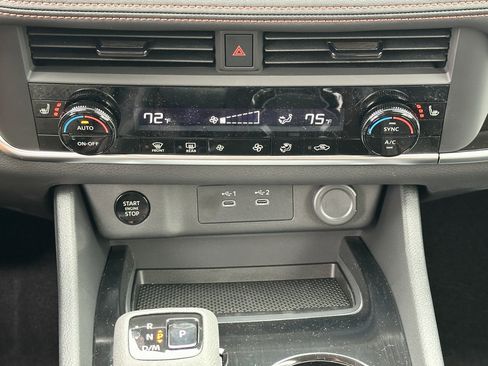 New 2026 Nissan Rogue SV AWD/4WD image 16