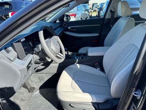 New 2026 Hyundai Sonata SE image 9