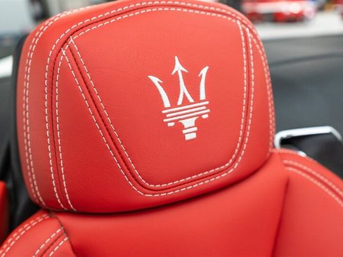Used 2018 Maserati GranTurismo MC RWD image 65