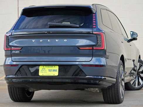 Used 2025 Volvo EX90 Ultra AWD/4WD image 5
