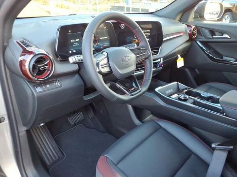 New 2026 Chevrolet Equinox RS w/ Convenience Package III FWD image 13