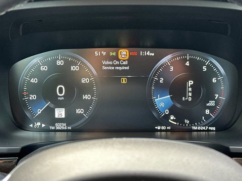 Used 2018 Volvo S90 T5 Momentum w/ Convenience Package image 19