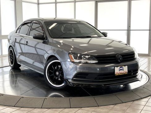 Used 2017 Volkswagen Jetta S FWD image 1