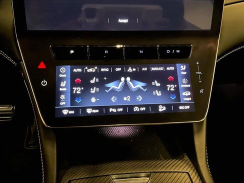 Used 2023 Maserati Grecale Trofeo AWD/4WD image 27