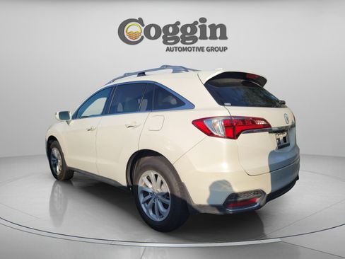 Used 2017 Acura RDX AWD w/ Technology Package image 3
