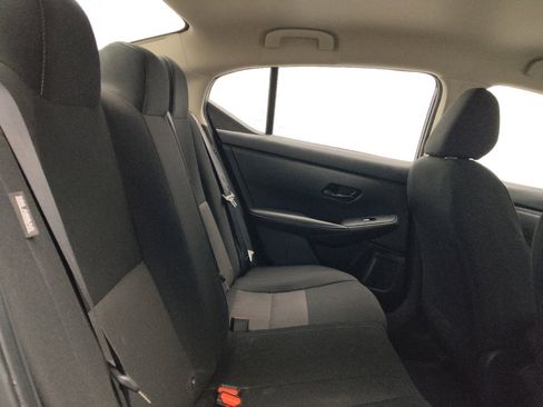 Used 2025 Nissan Sentra SV FWD image 19