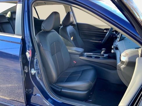 Used 2022 Nissan Altima 2.5 SR image 19