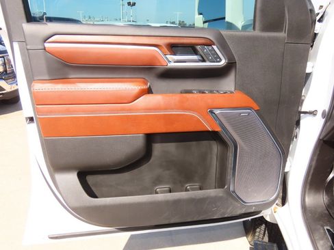 Used 2024 GMC Sierra 3500 Denali Ultimate image 23