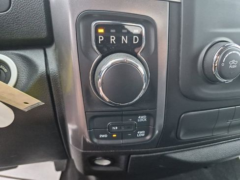 Used 2021 RAM 1500 Classic SLT AWD/4WD image 22