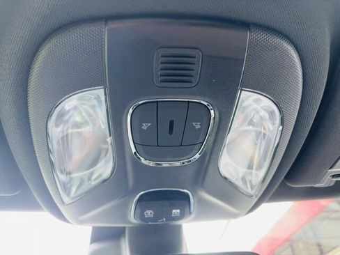 Used 2023 Jeep Compass Limited w/ Sun and Sound Group AWD/4WD image 32