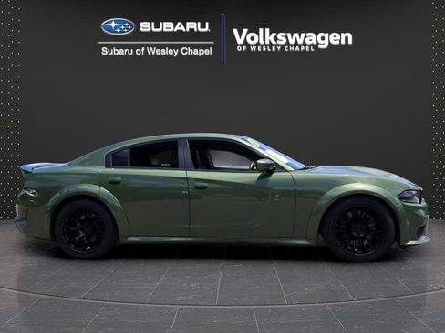 Used 2020 Dodge Charger SRT Hellcat w/ Carbon/Suede Interior Package RWD image 10